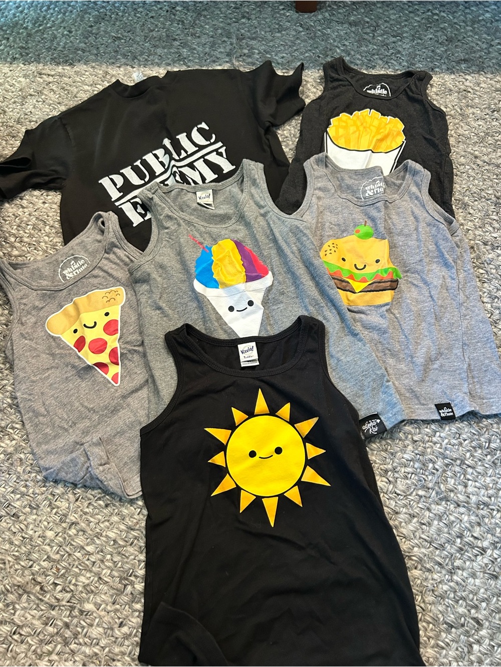 Bundle 5/6 yo cute whistle and flute tanks
